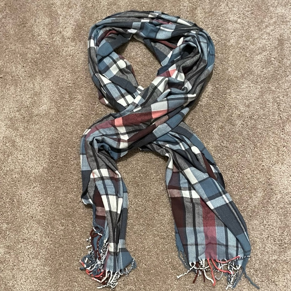 GAP Plaid Scarf in Blue, White, Gray & Burgundy